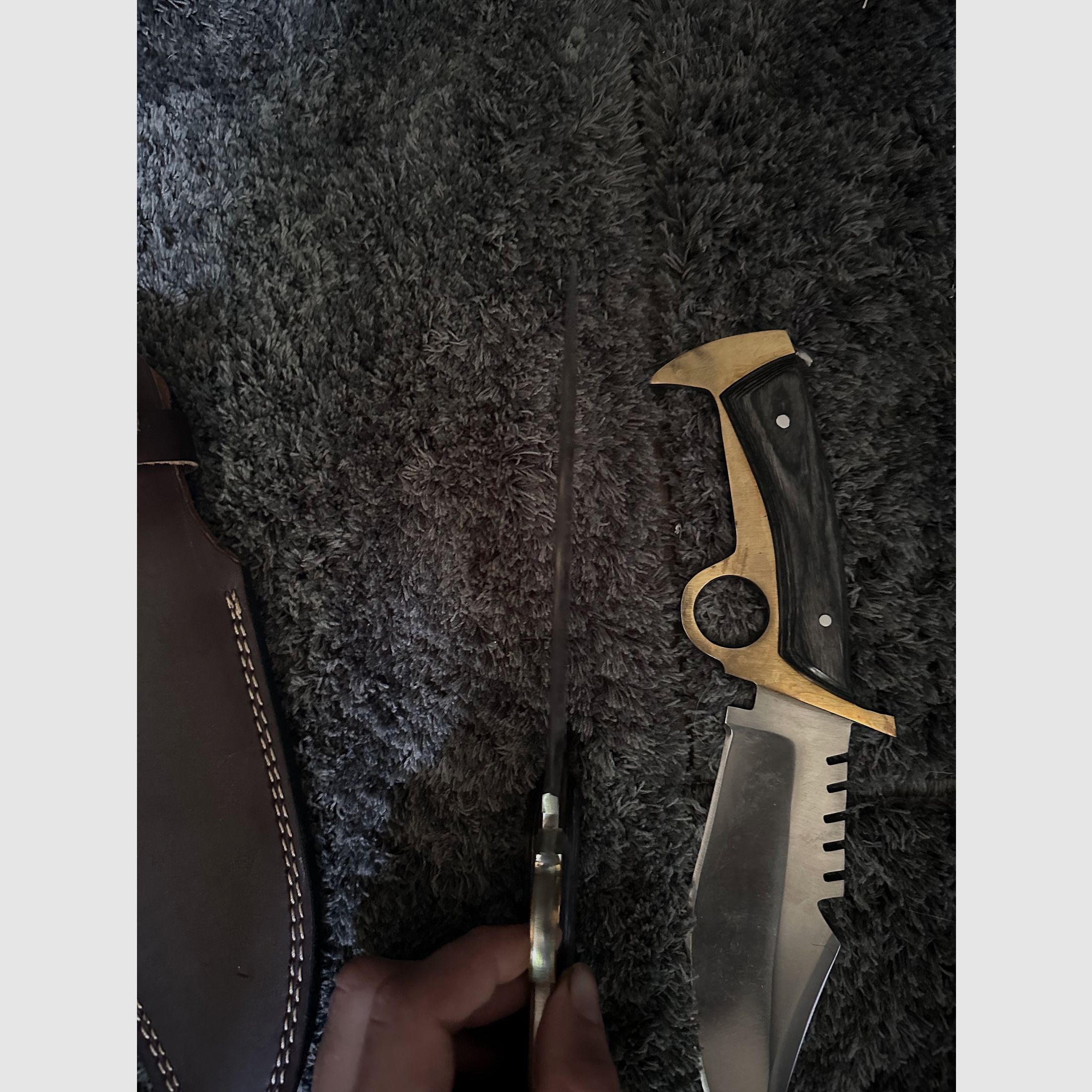 Daryl dixon season 9 bowie messer 