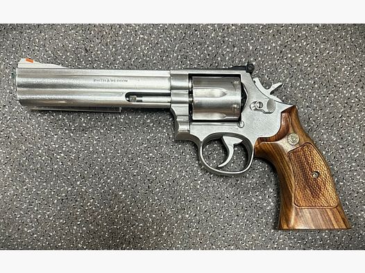 S&W Smith & Wesson 686-3