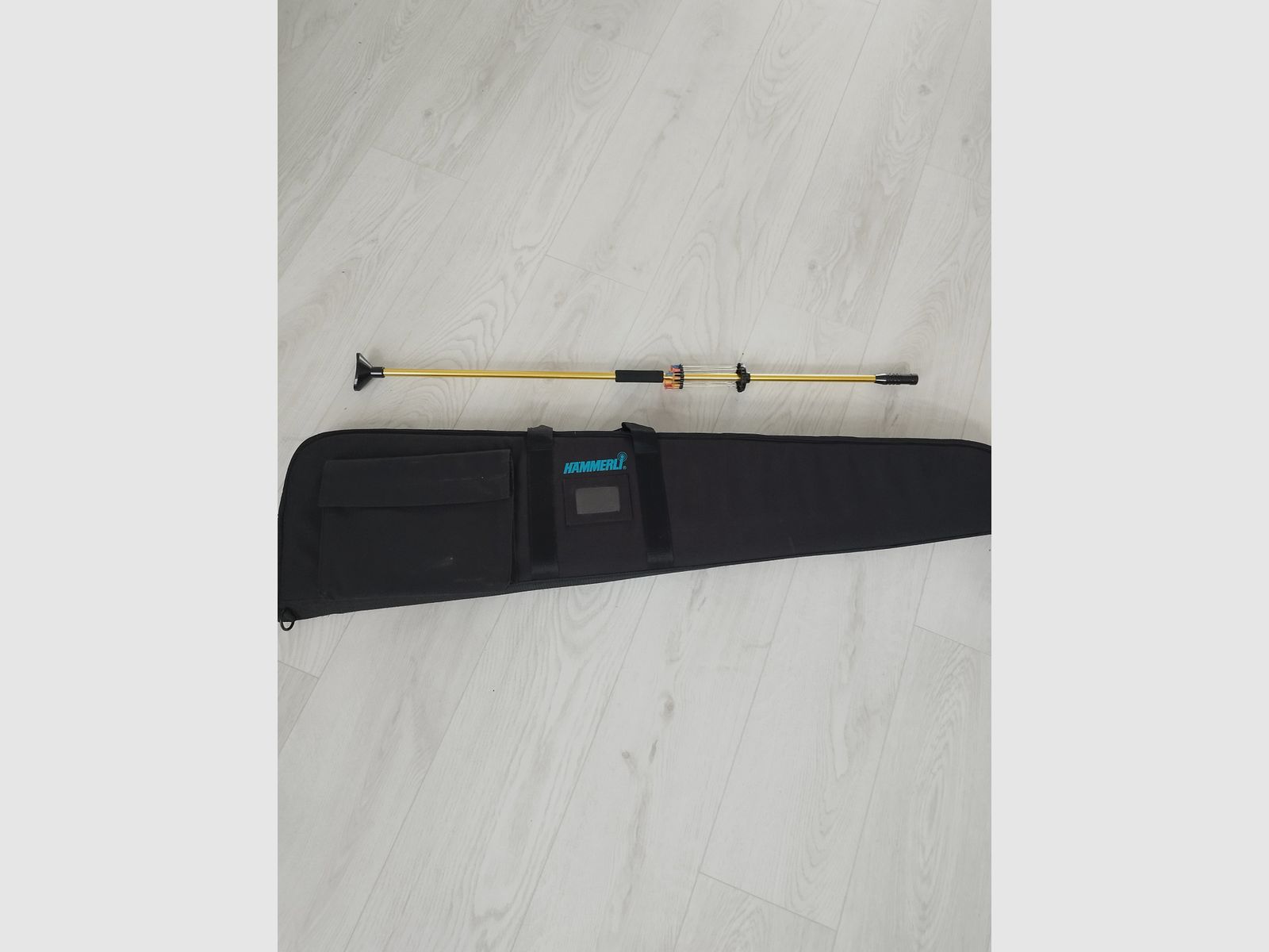 tubo di alluminio di alta qualità con 15 frecce, magazine e borsa Hämmerli, immagine 1 di 4