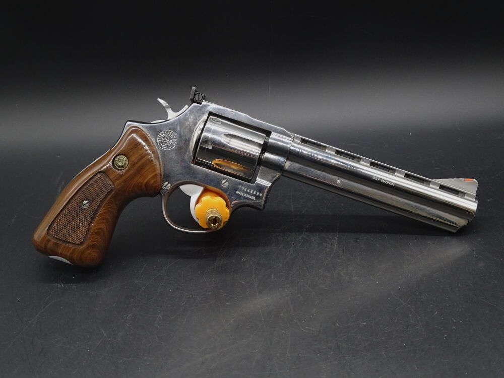 Taurus Stainless Revolver 6" Kaliber .357 Magnum