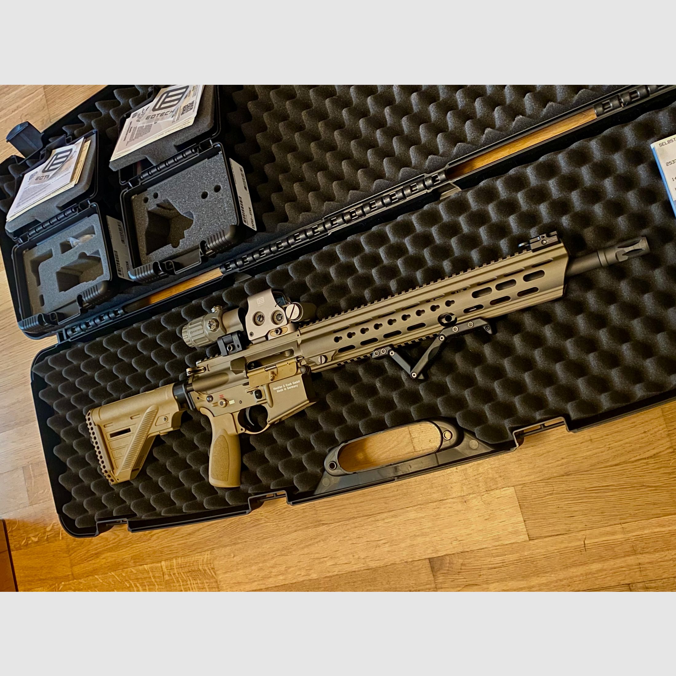 H&K MR223 A3 Slimline HKey in RAL8000 + EOTECH Set