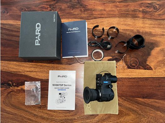 Appareil de vision nocturne Pard NV007SP avec projecteur IR 940 nm inclus, avec dispositif de verrouillage rapide
