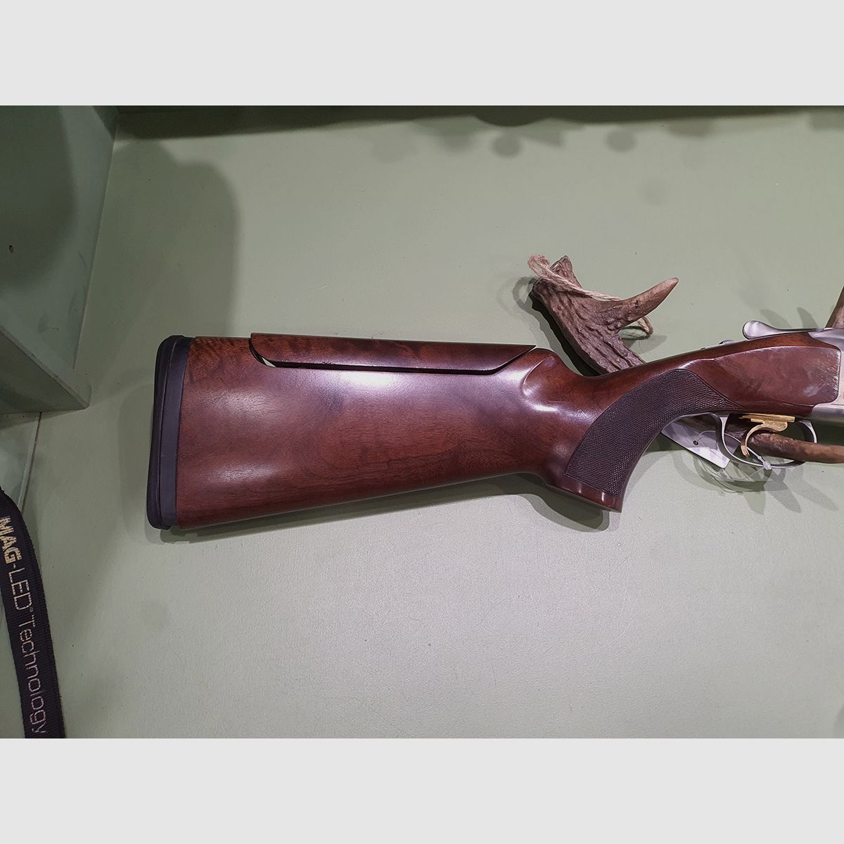 SOLD Browning B725 S1 12-76, image 5 of 5