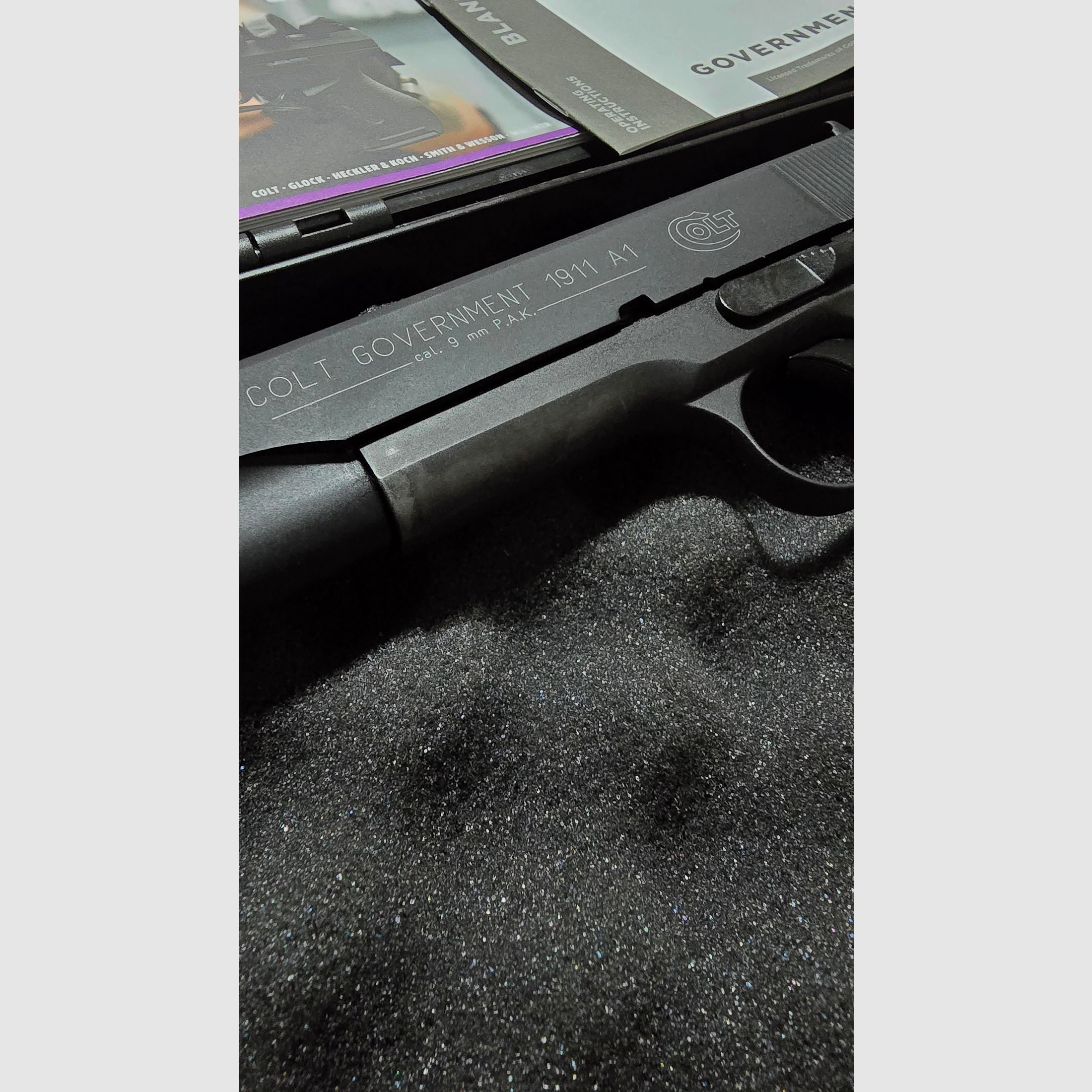 Colt Government 1911 A1 blank firing 9mm PAK