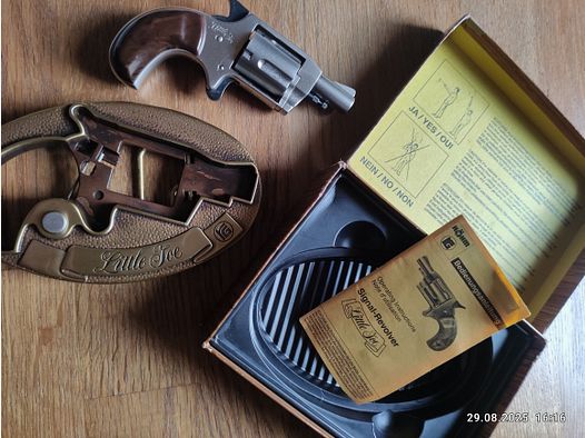 Röhm Little Joe With Belt Buckle