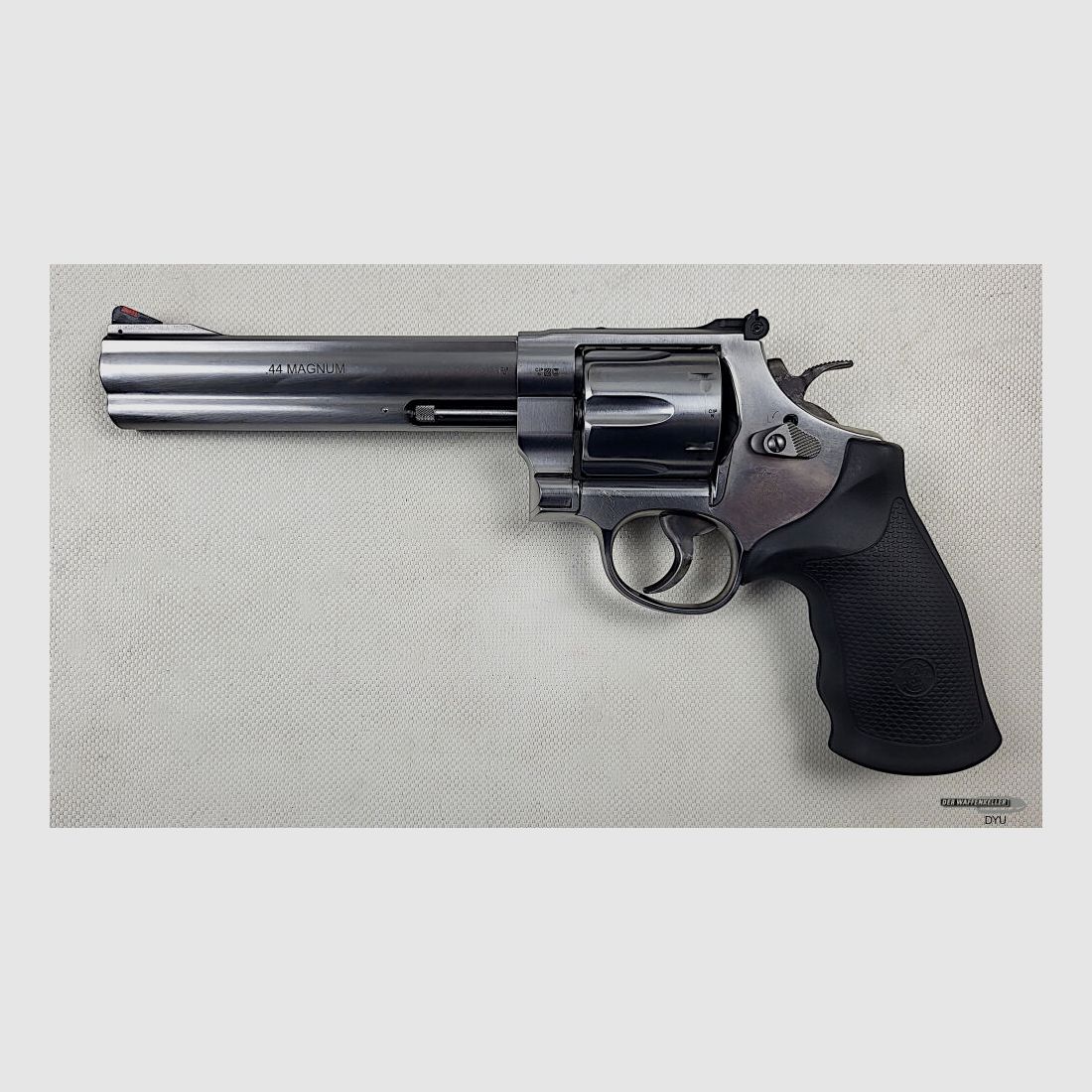 Smith & Wesson 629 Classic