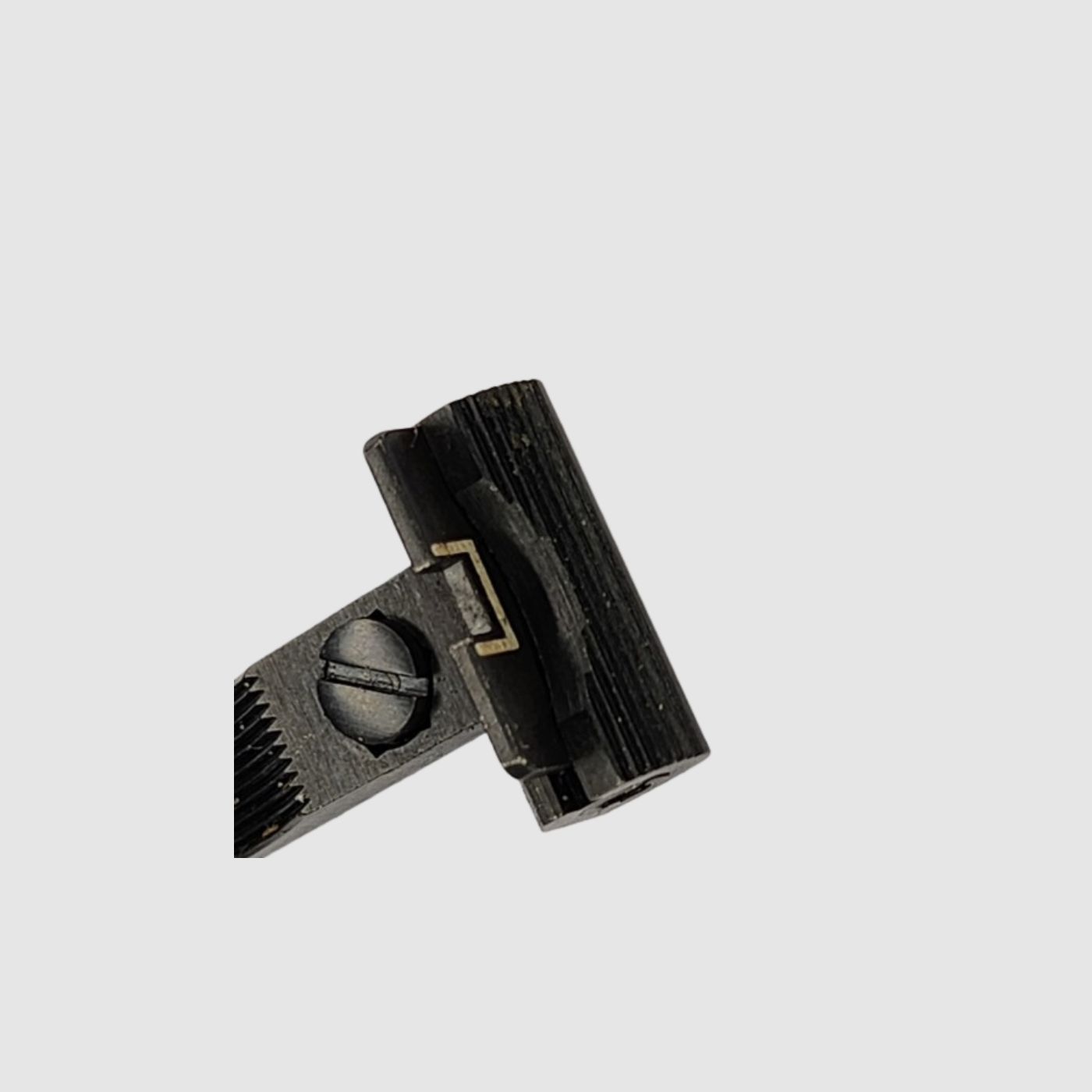 Smith & Wesson Rear Sight Assembly Old Style White Outline Frame N .146 040960000, image 5 of 8