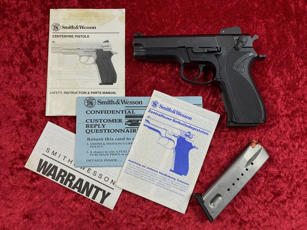 Smith & Wesson 5904