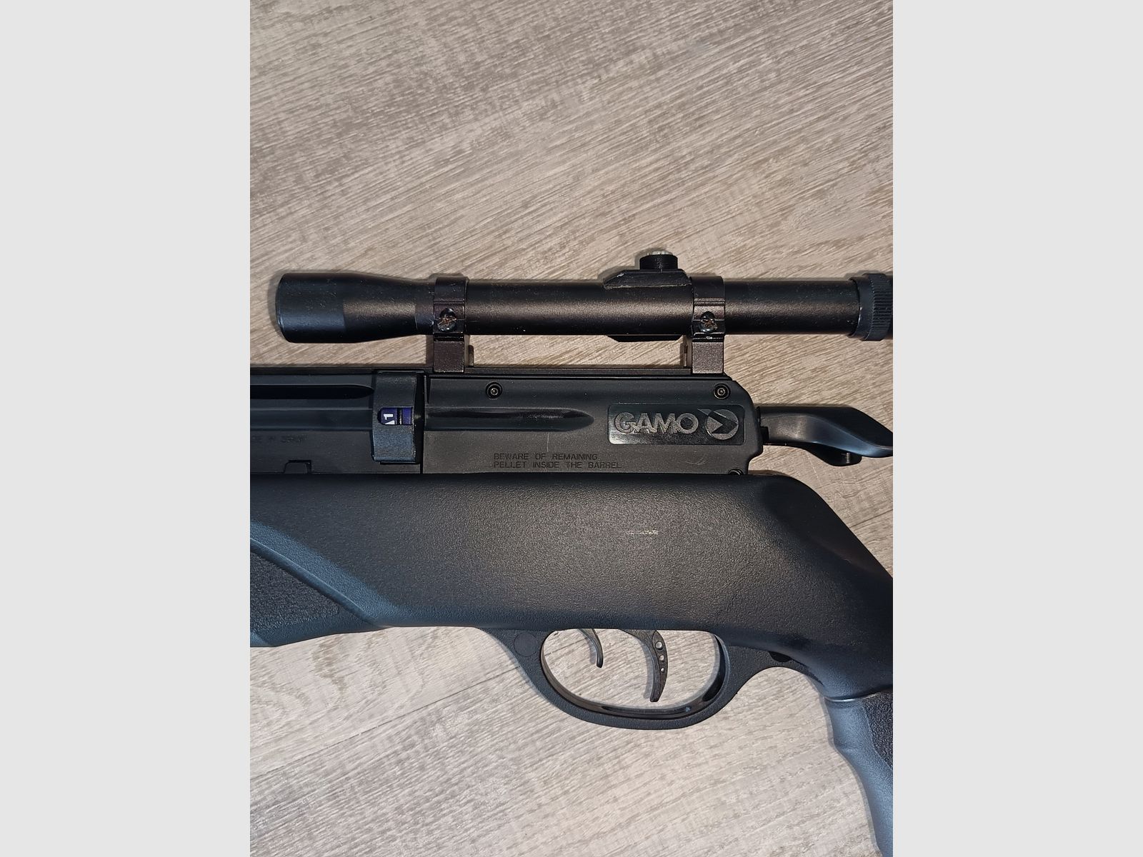 Gamo Arrow mit 4x20 und 300 bar Pumpe Neuwertig 