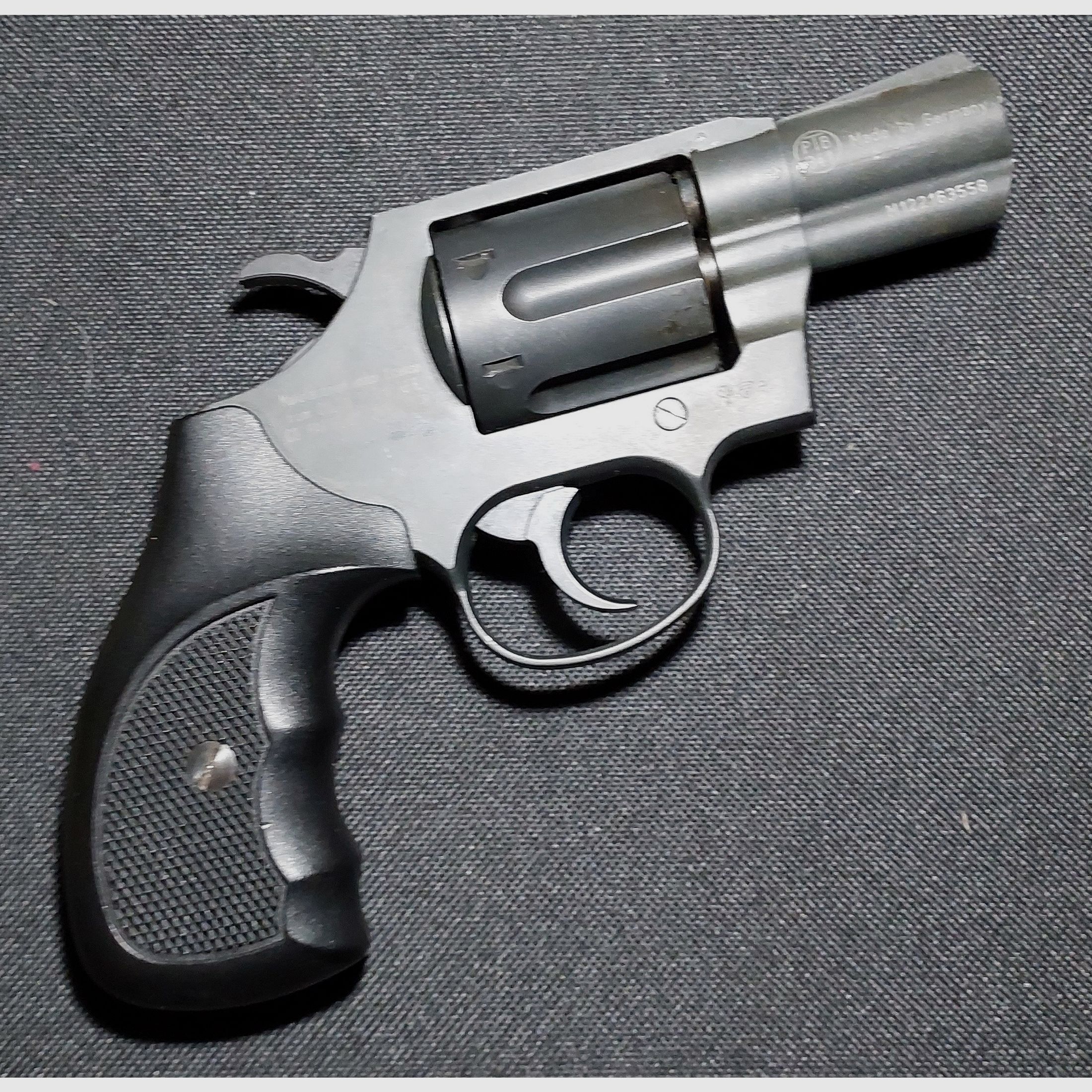 Colt Detective Special (Umarex) .380 (9mm) R.K. (PTB 841) with Colt case