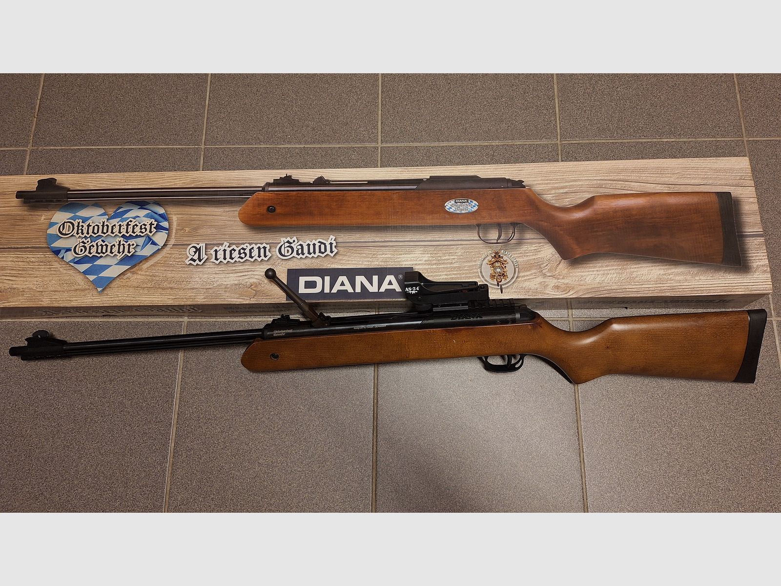 Diana Oktoberfestgewehr mit Reddot !