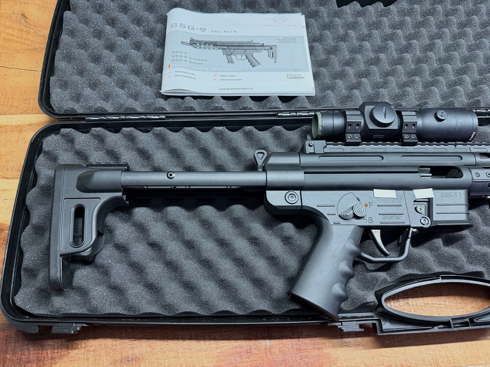 German Sport Guns Selbstladebüchse GSG-9 mit Hunter Rotpunkt, Bild 6 von 8