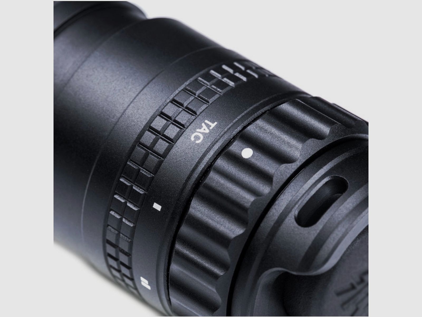 NEXTORCH TA30MAX 2100 Lumen Tactical LED Taschenlampe 250 m Leuchtweite