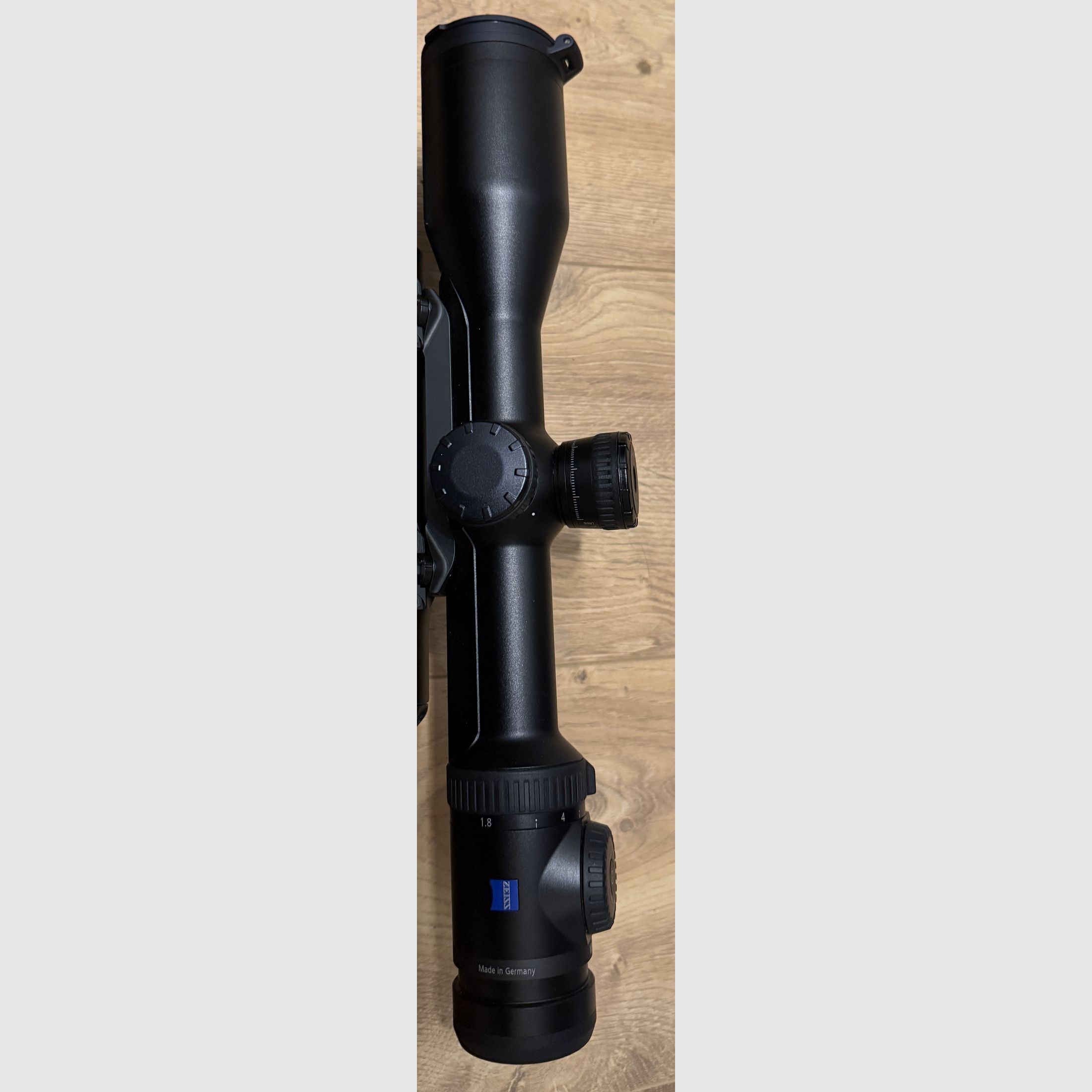 Zielfernrohr Zeiss V8 1,8-14x50 Schiene ASV Flip Cover neuwertig