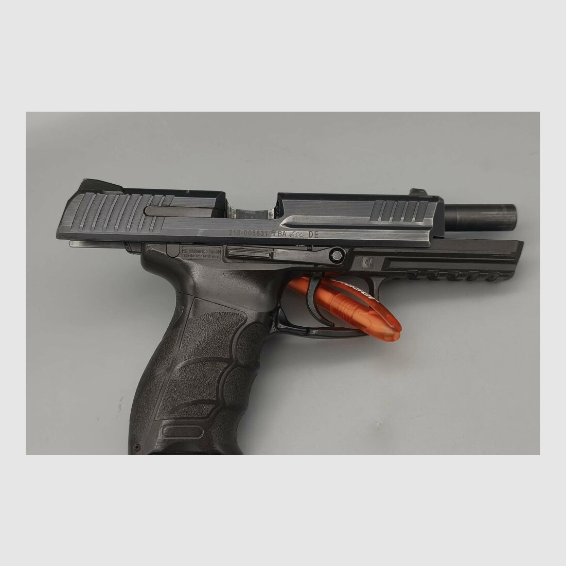 Heckler & Koch P30L 9mm Luger