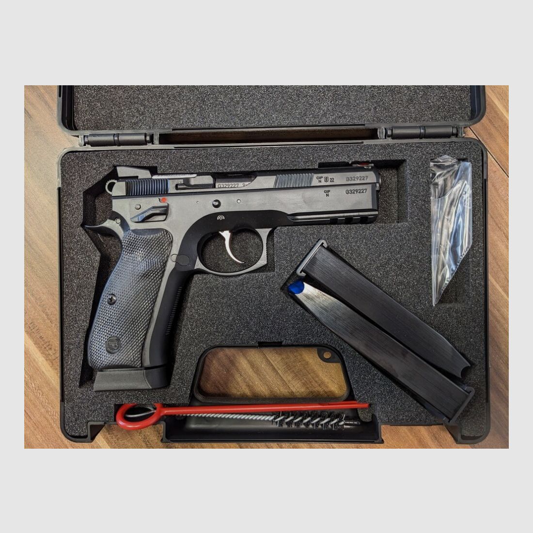 CZ SP-01 SHADOW 9 mm Luger