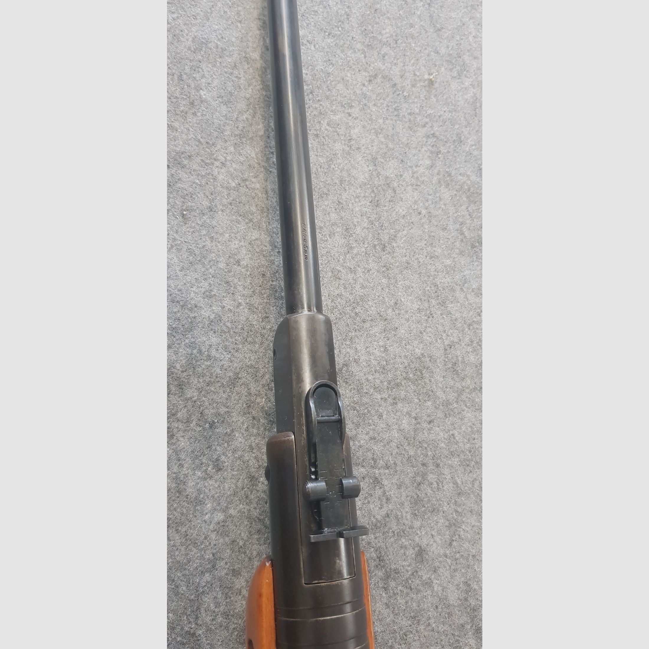 Seitlich verschraubt !!!  Seltene Ausführung  schönes Haenel Mod.  III-284   III 284 cal. 4,5mm Diabolo
