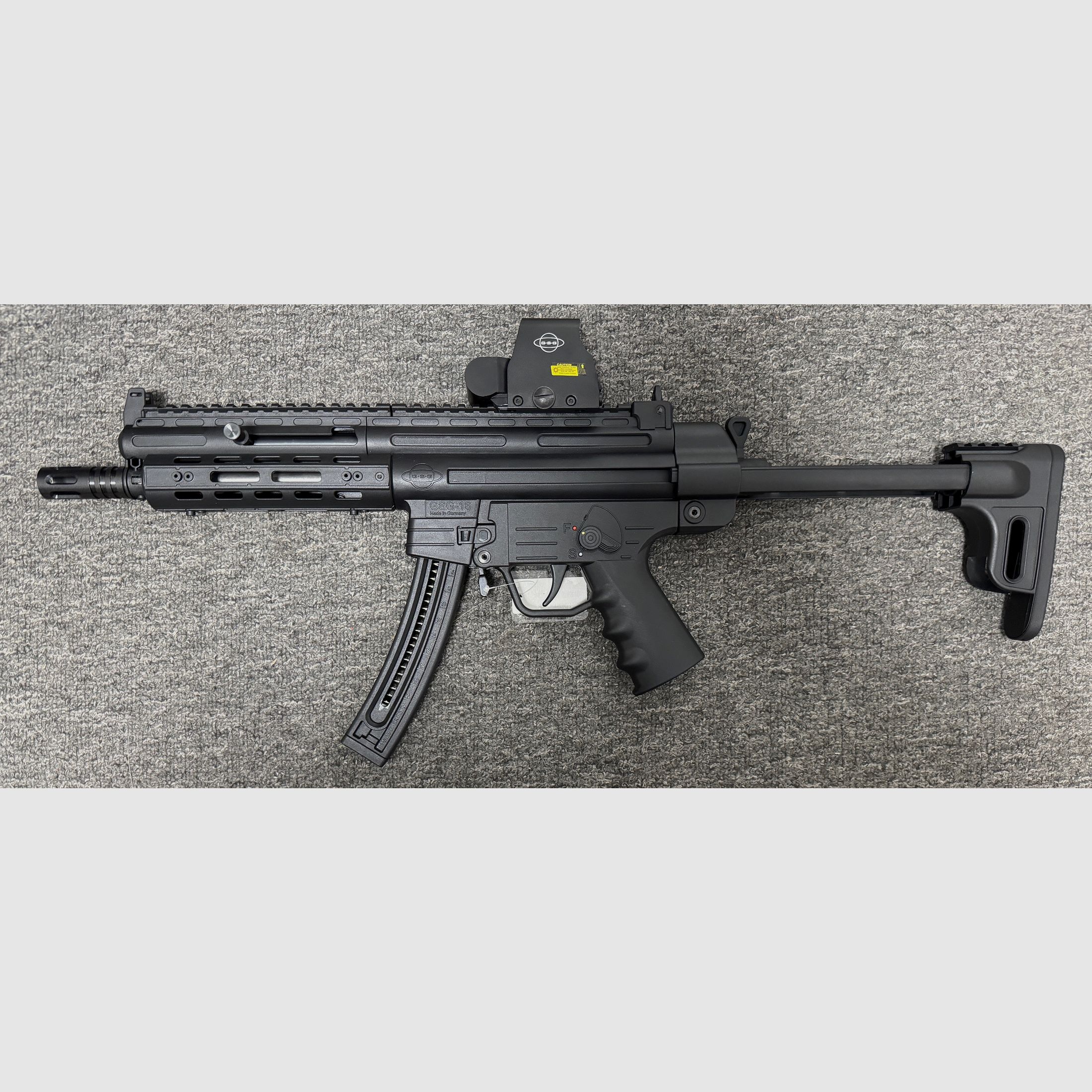 GSG 16 M-LOK Super Set .22lfb + GSG Optik + 22 & 110 Schuss Magazin