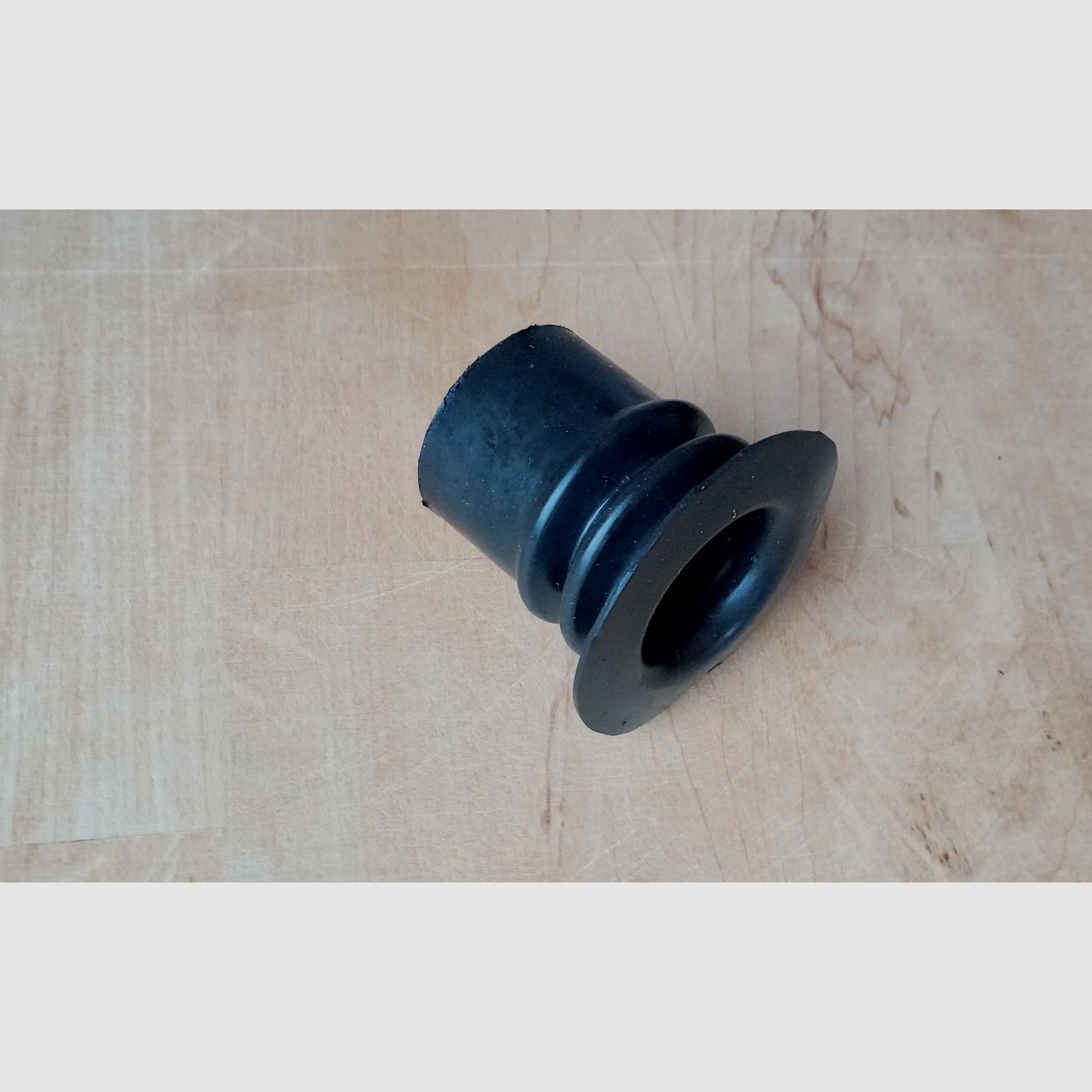 Originele PGO-7 oogschelp / extreem goede staat / rubber onderdeel voor RPG-7 optiek / richtkijker