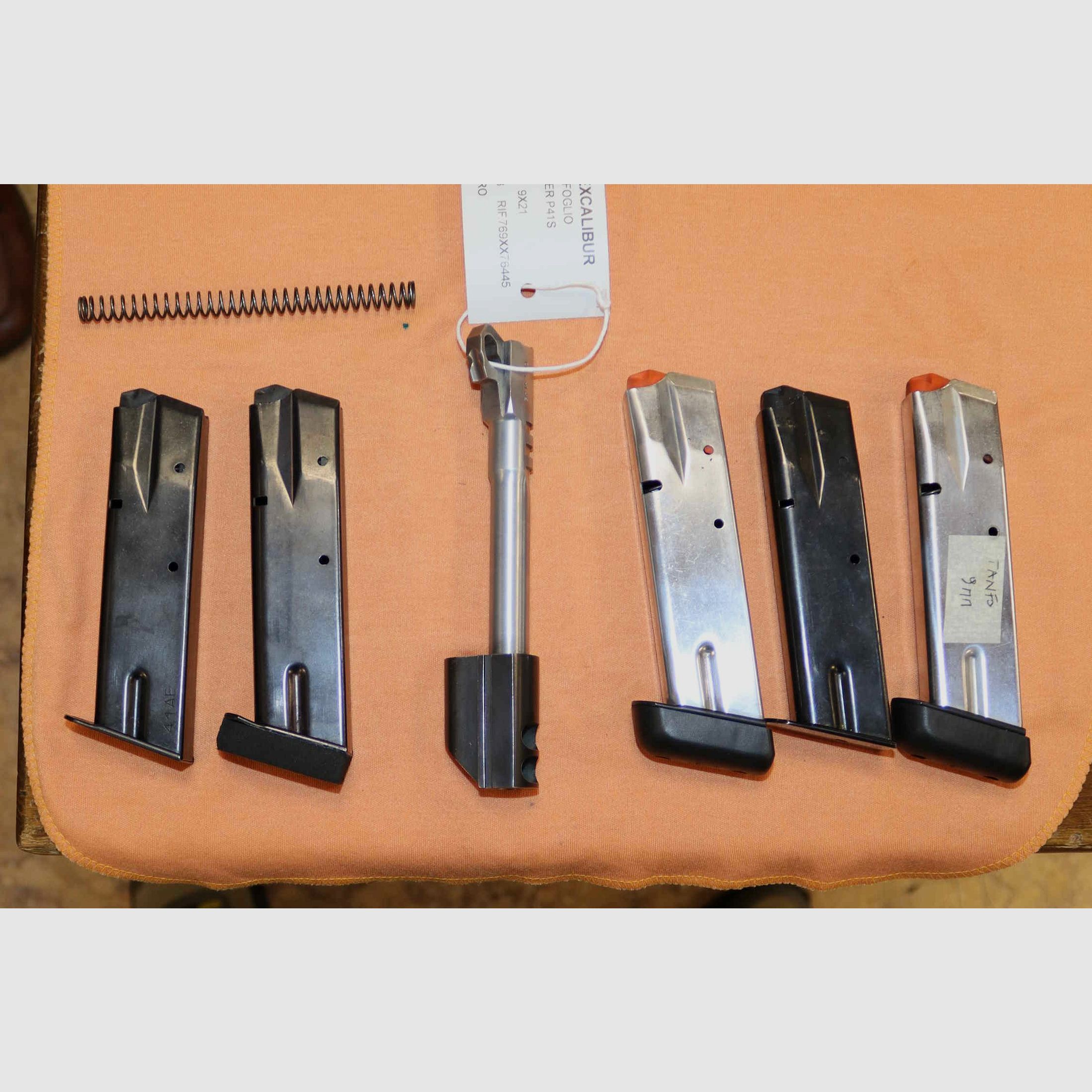 Tanfoglio Pistole Modell P41S Kaliber 41 A.E. mit zweitem Lauf 9X21, Bild 8 von 8