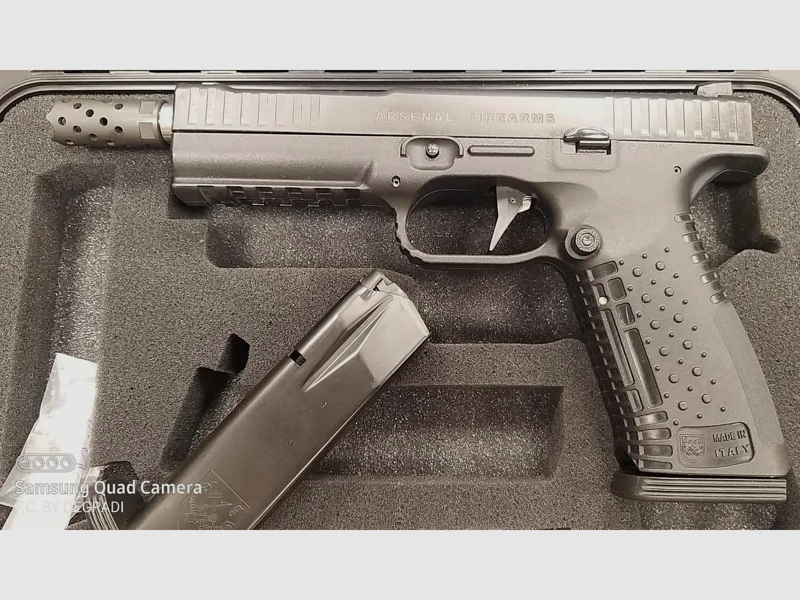 ARSENAL FIREARMS MARK II KALIBER 9X19, Bild 3 von 4