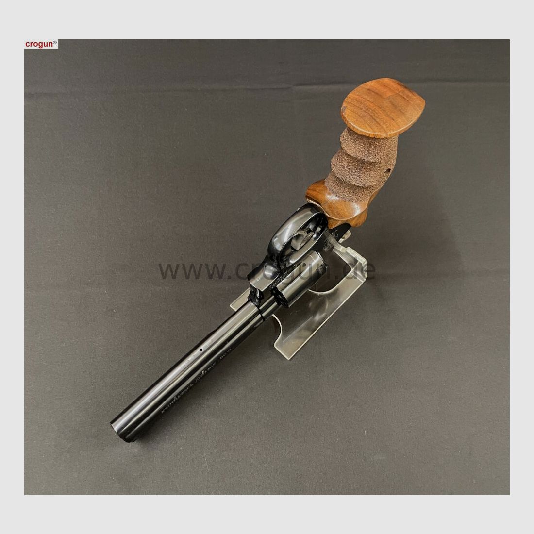 Smith & Wesson 586-4 Target Champion