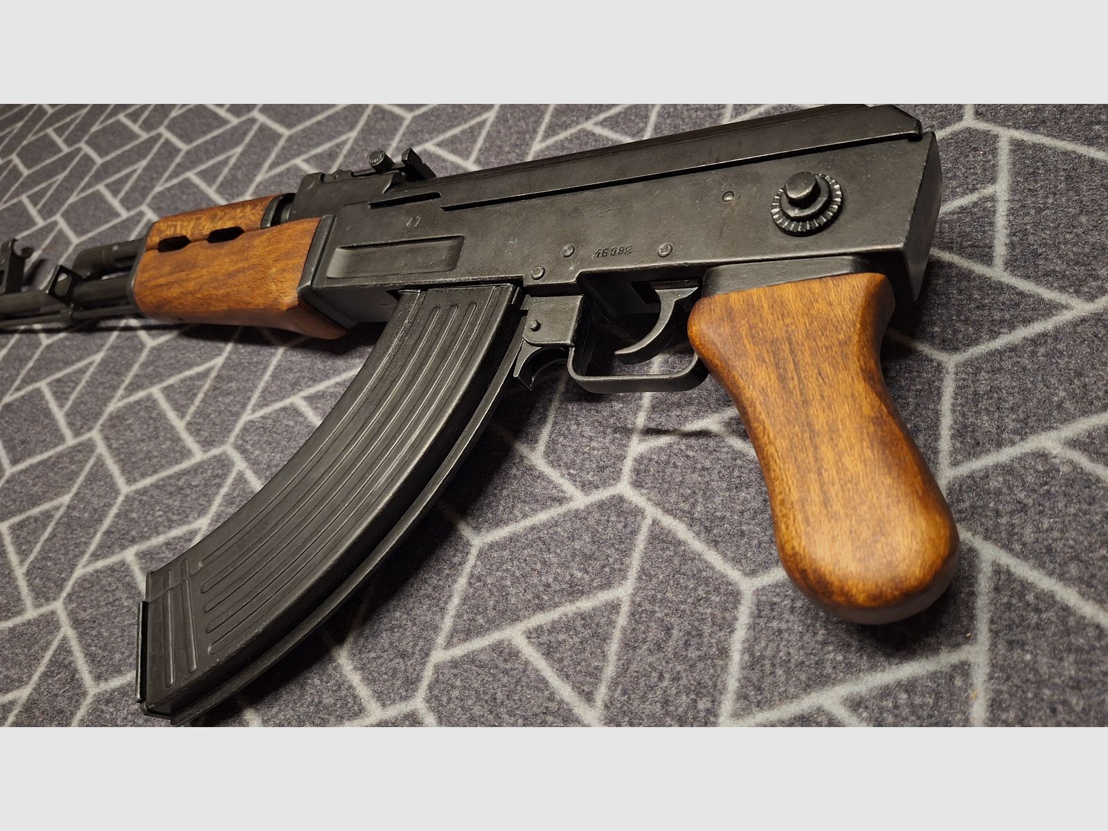 AK47 assault rifle DENIX model