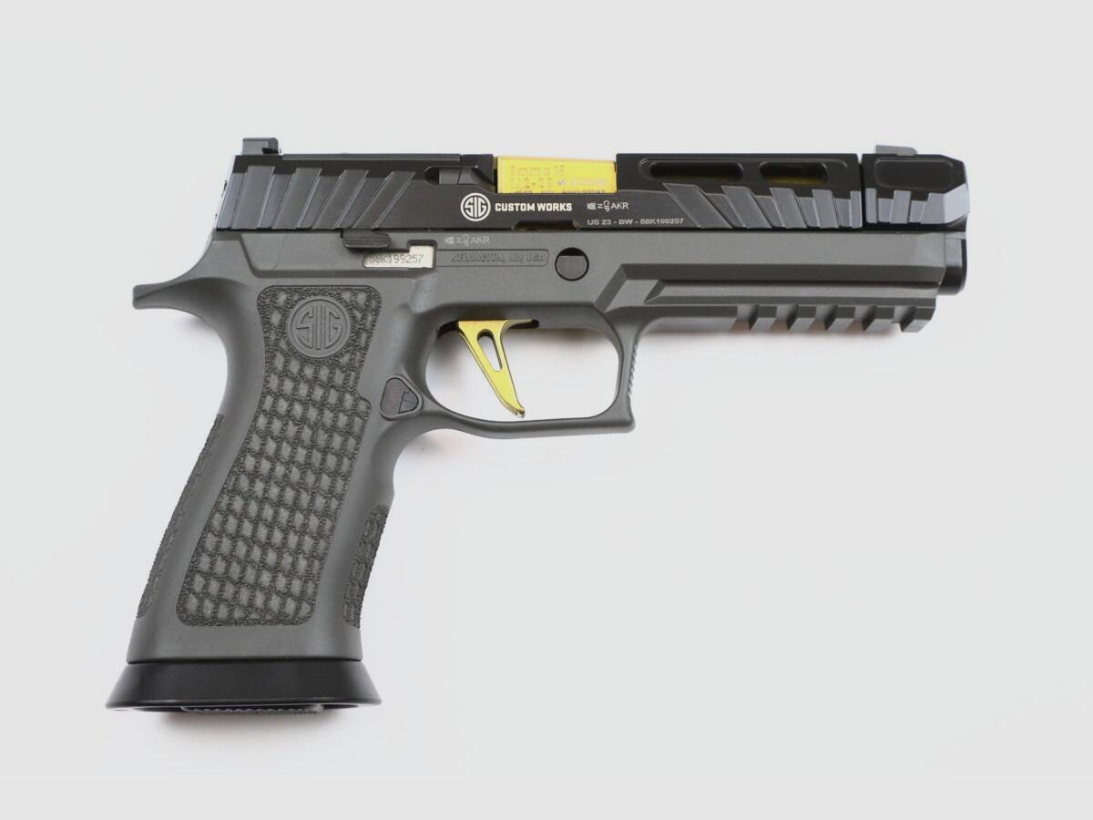 Sig Sauer P320 SPECTRE Comp. Noir/Or, image 3 sur 8