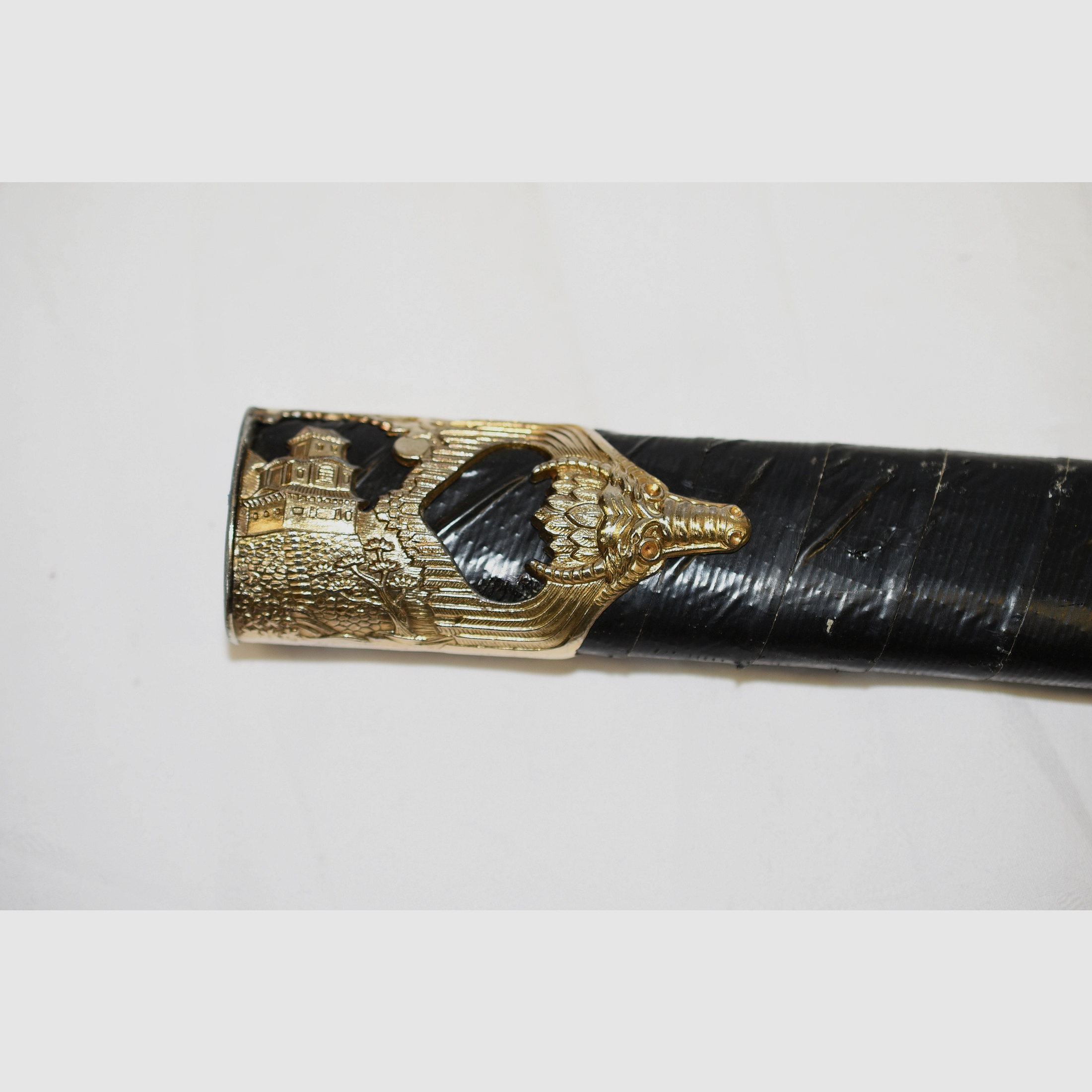 épée japonaise, samouraï, katana, wakizashi, avec menuki sur la poignée