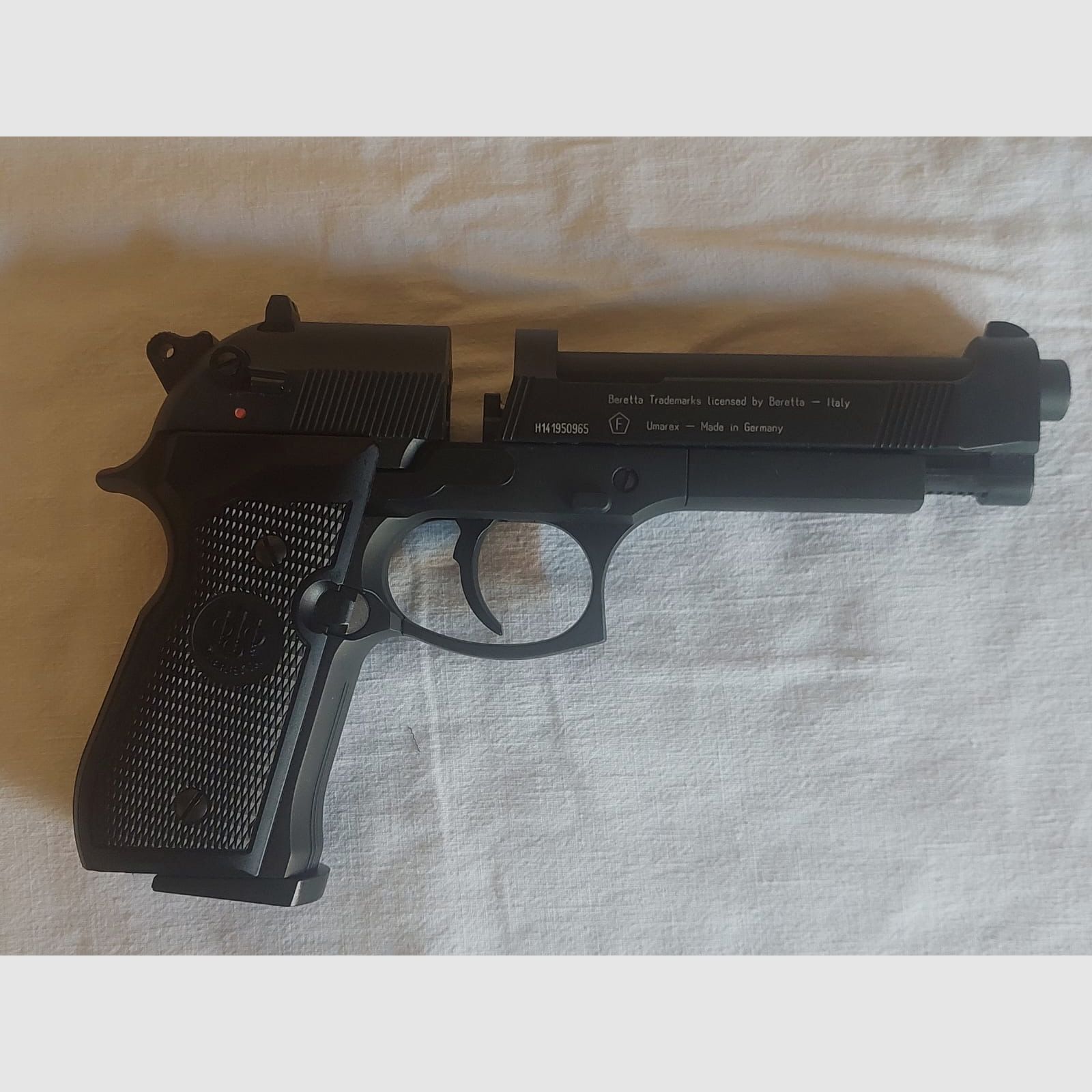 Beretta M92 FS zwart CO2 4,5mm