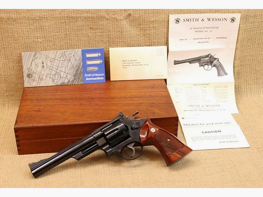 Smith & Wesson 29-2 .44RemMag