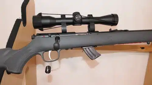 Savage Stevens 300 synthetisch mit Zielfernrohr und MDS Kal. 22lr, Bild 3 von 10
