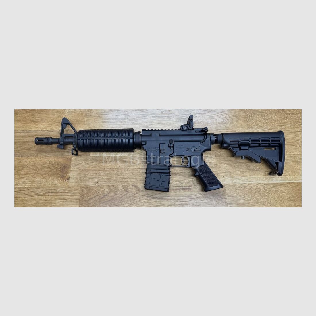 DPMS RFA3-L16 Lite 16 - semi-automatic rifle .223Rem 10.5" barrel length - System AR15 AR-15 self-loading rifle