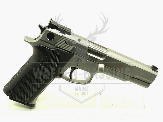 Smith & Wesson PC 845