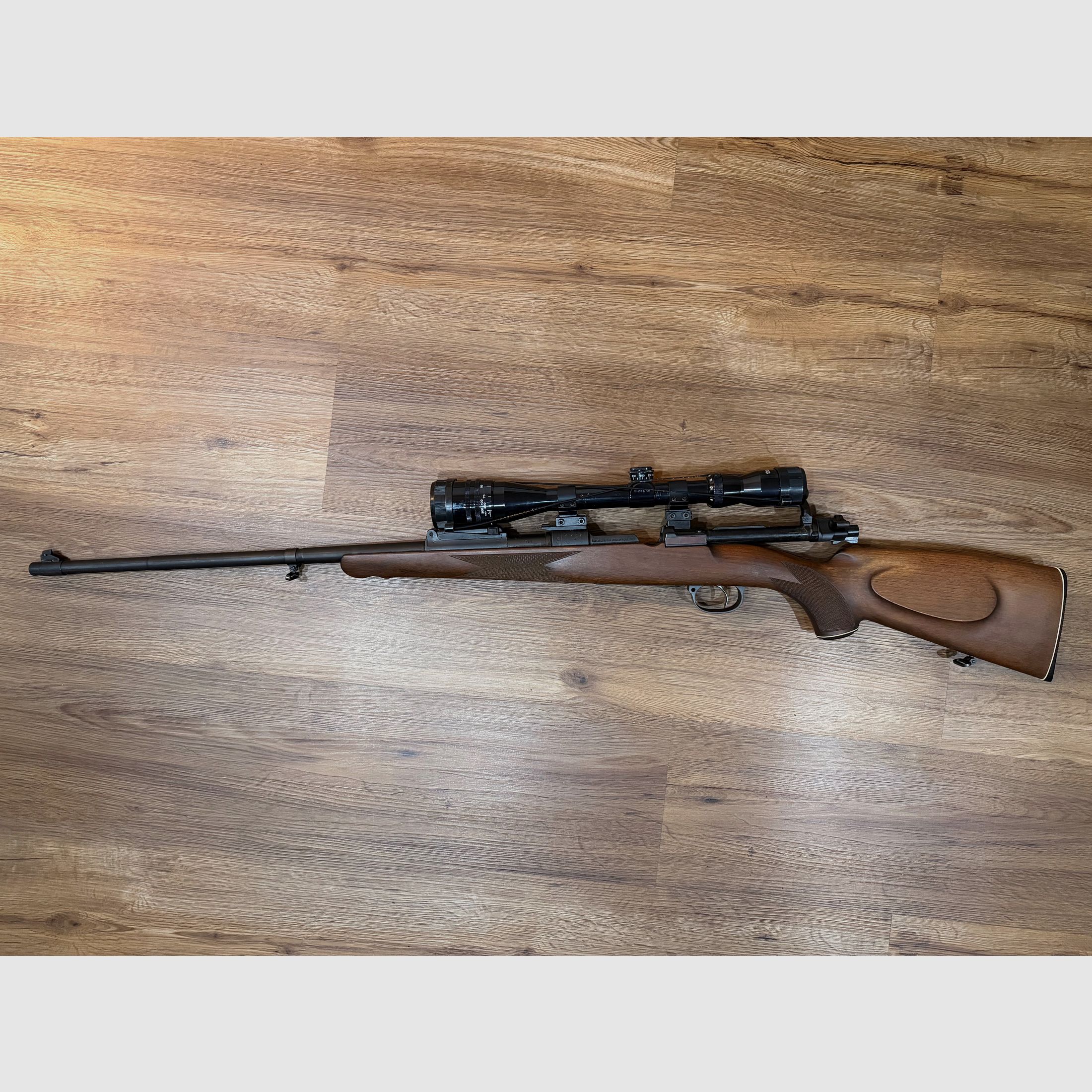 CZ Büchse in .308Win mit Zielfernrohr