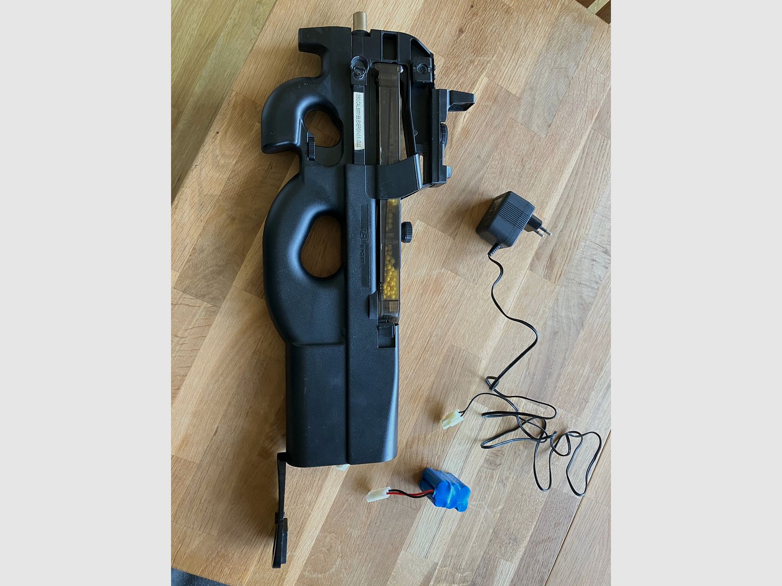 Softair P90 mit Akku