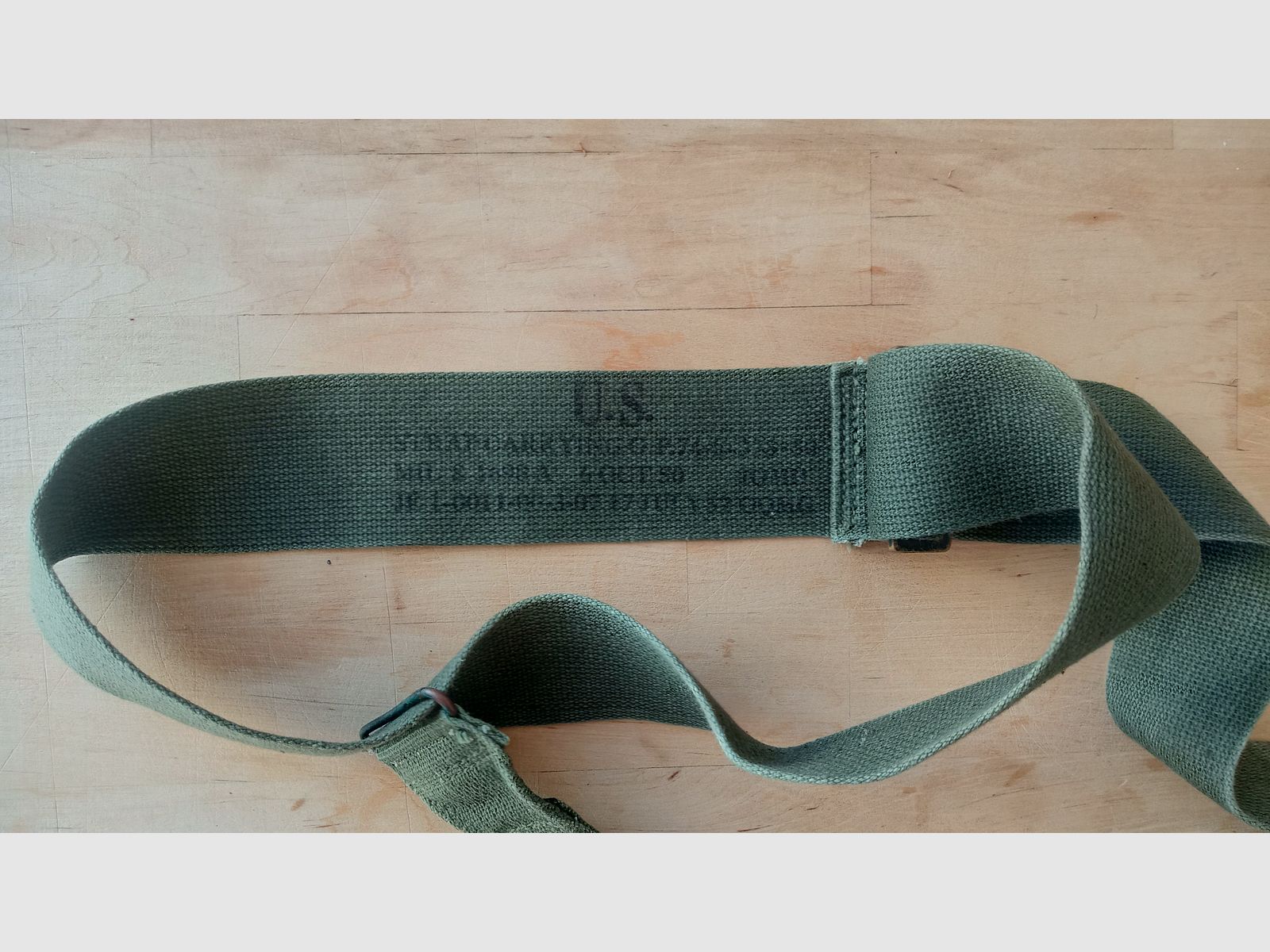 Correa de rifle / cinturón de armas vintage de los años 50 del ejército de EE. UU. // Guerra de Vietnam y Guerra de Corea