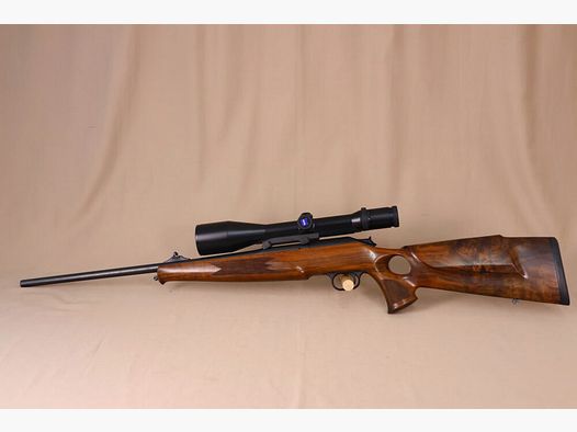 Blaser R93 // LOCHSCHAFT // Wurzelholz // Vollschaft // Zeiss beleuchtet