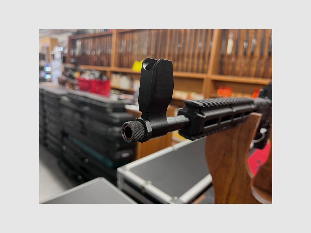 Keltec SUB-2000 9 mm GEN2 gebruikt, afbeelding 5 van 6