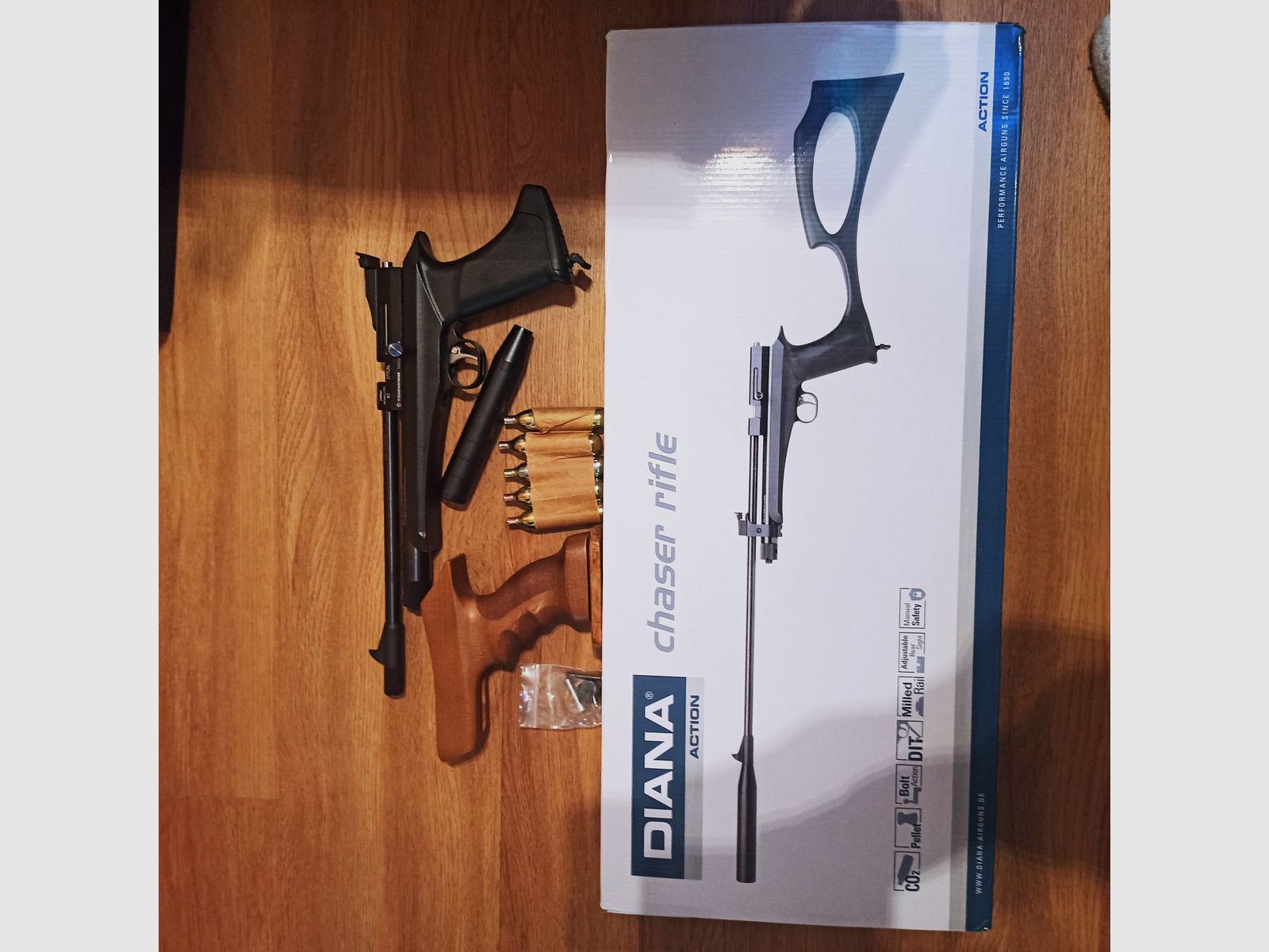 Diana Chaser Rifle Set 4.5mm with a lot of accessories.
