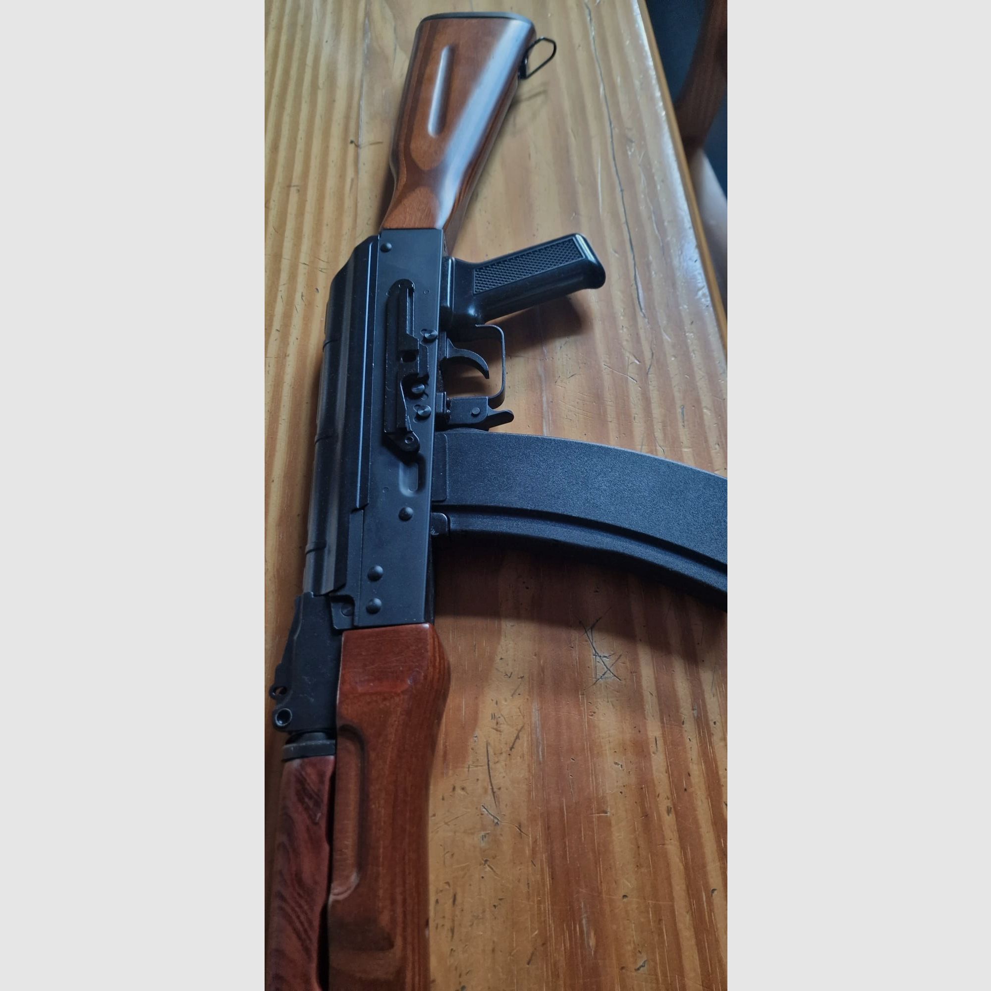 SRC AK-74N Vollmetall Echtholz Gas-Blow-Back 6mm BB
