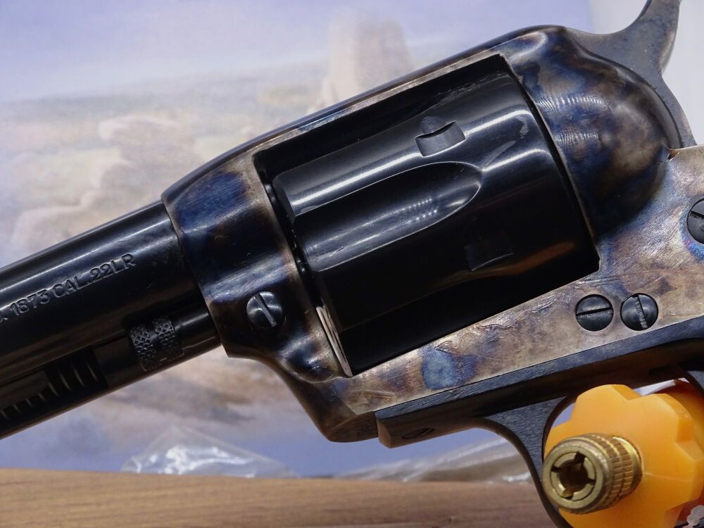 Uberti 1873 Cattleman Stallion 4 3/4 " Kaliber .22lr Cattleman 1873