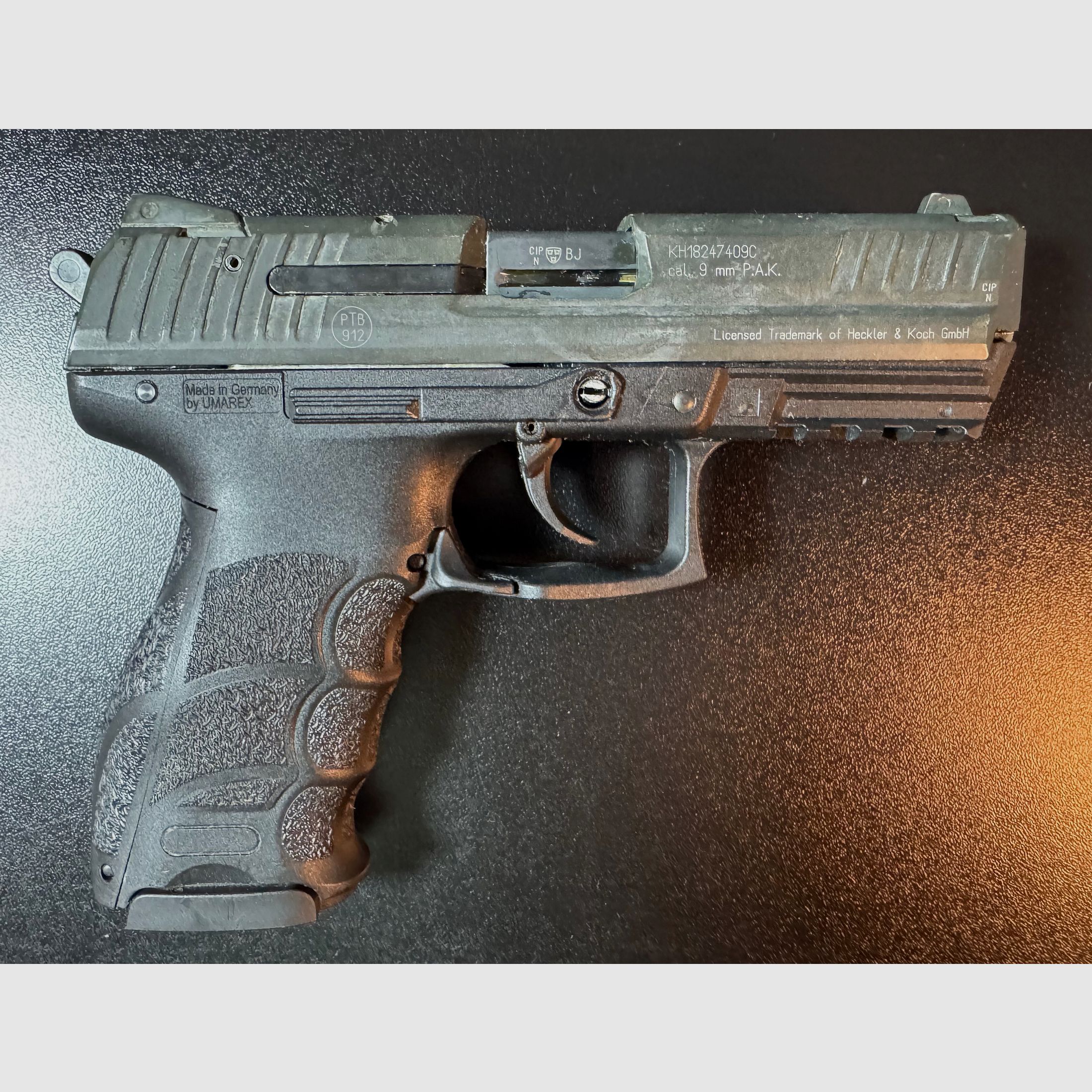 Heckler & Koch P30 9 mm P.A.K. inkl. Koffer, Abschussbecher & Anleitung