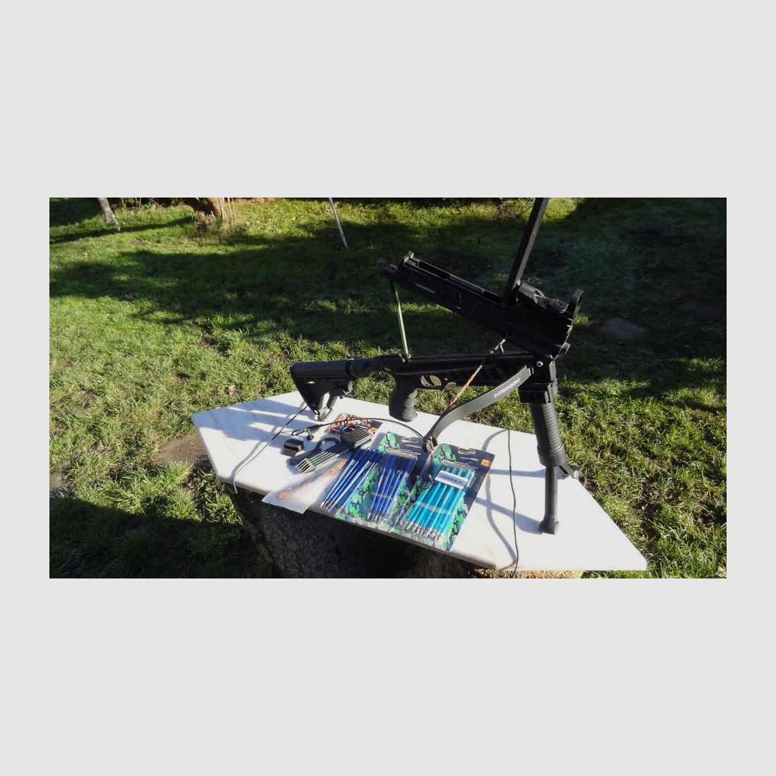 Armbrust Steambow AR6 Pfeile Kriegspfeile Red Dot Visier Stativ