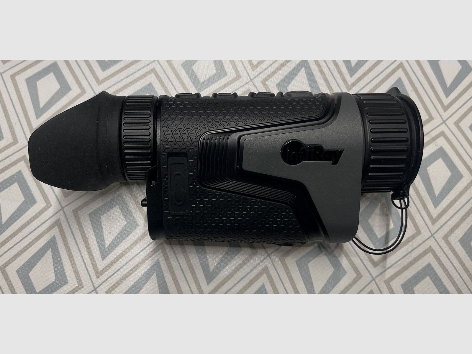 Dispositivo di imaging termico Infiray IRIS IL35