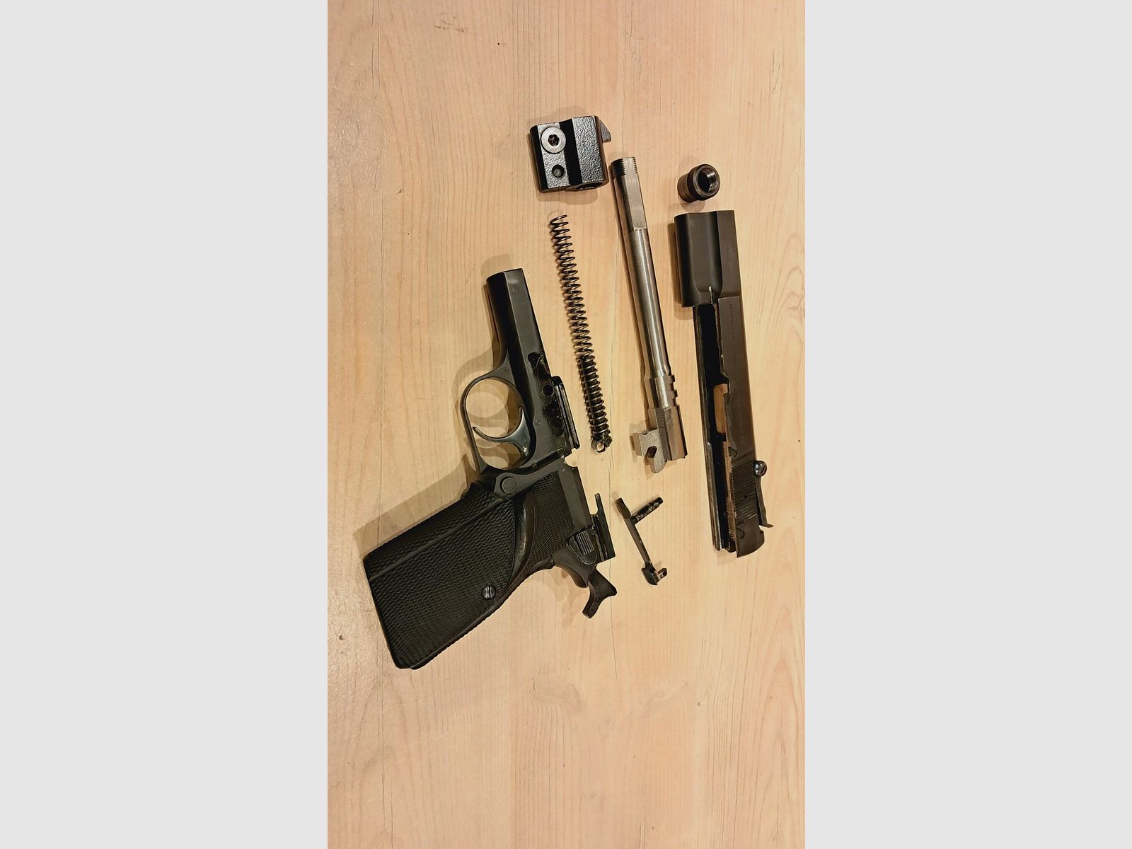 BROWNING GP35 COMPETITION 9×19, afbeelding 5 van 9