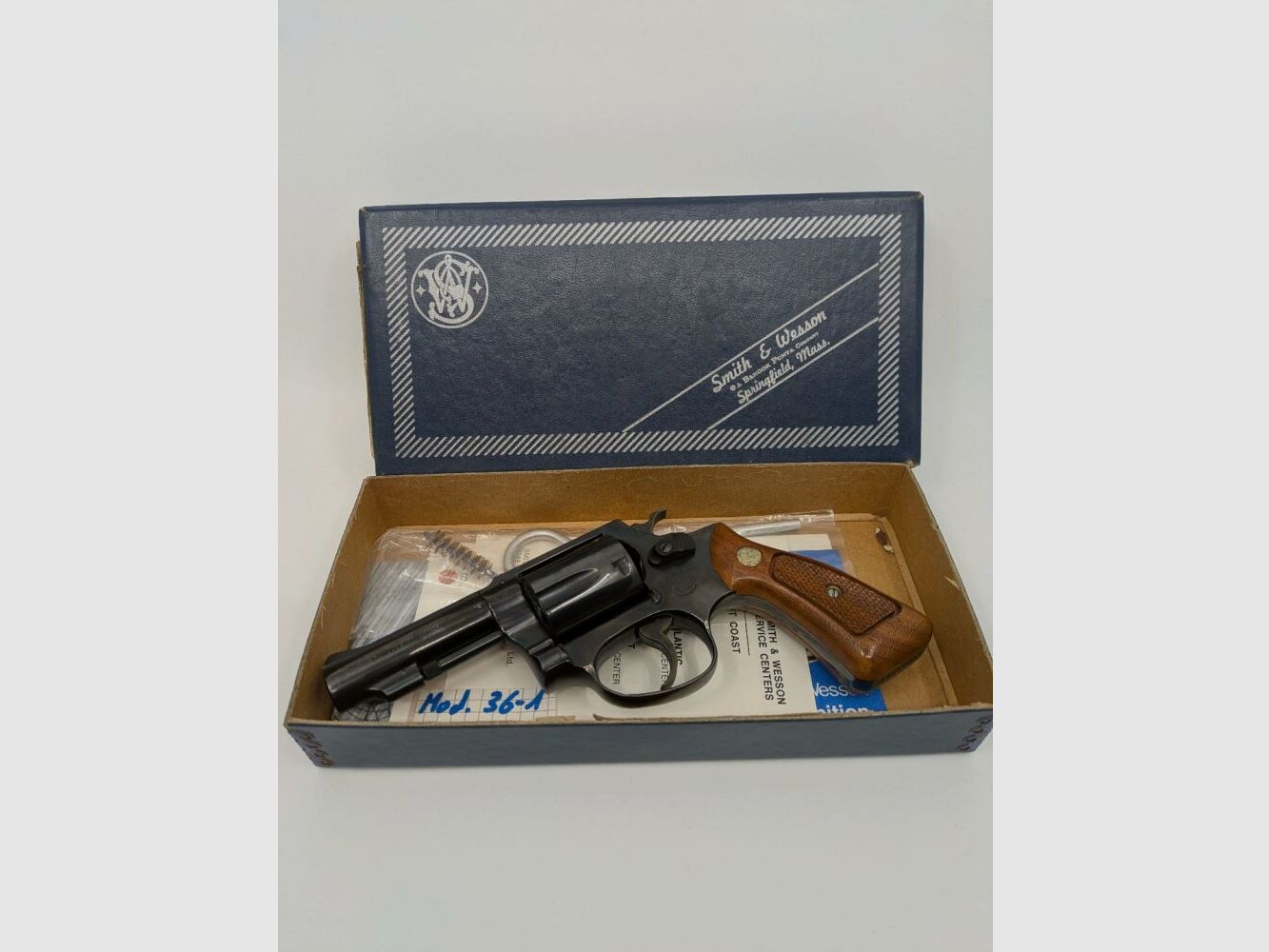 S&W 36-1