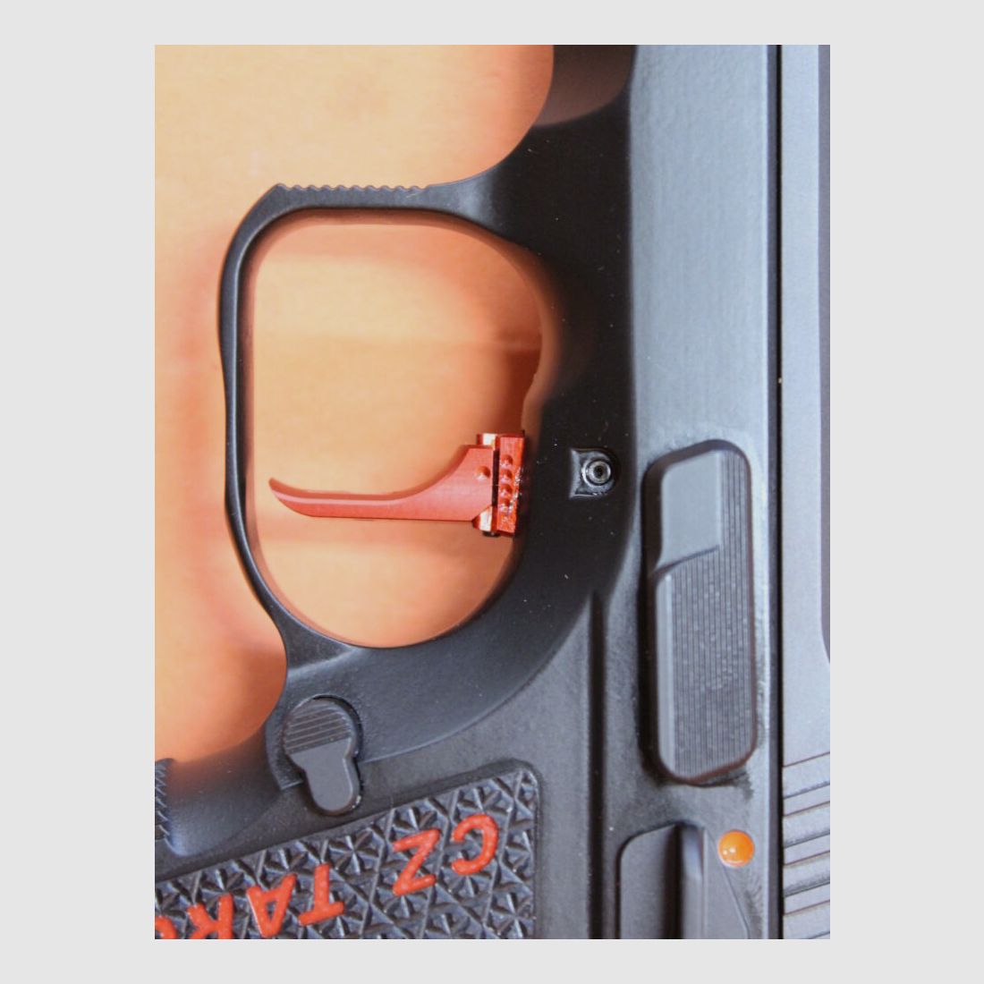 CZUB CZ Ha.Pistola 9mmLuger CZUB CZ SHADOW2 TARGET 5" grilletto SA/ 122mm canna/ @3 caricatori CZ 75 (9mmPara/9x19)