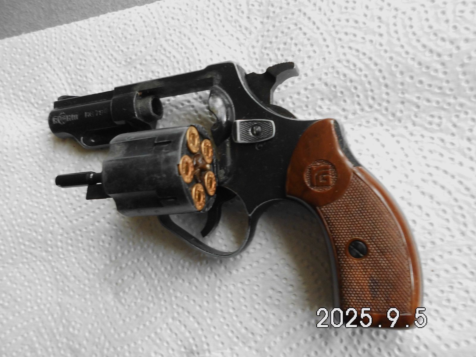 Blank firing revolver Röhm 78.