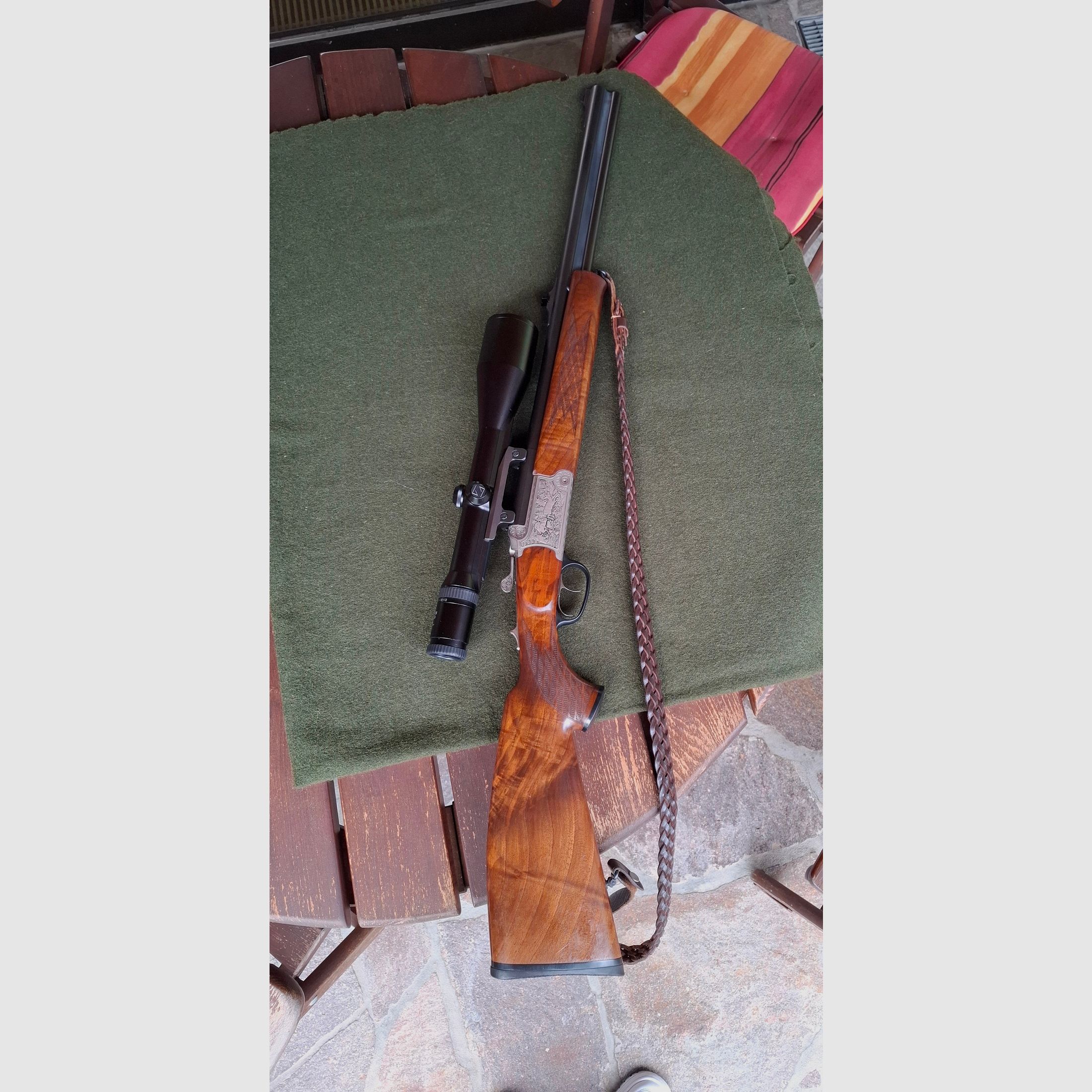 Bockbüchsflinte von Blaser mit Zielfernrohr